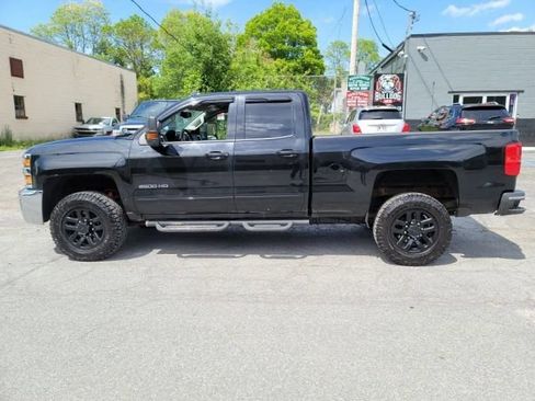 Used 2017 Chevrolet Silverado 2500 LT AWD/4WD image 8