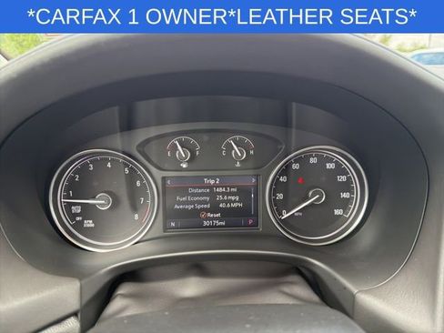 Used 2024 Buick Enclave Essence w/ Technology Package FWD image 31