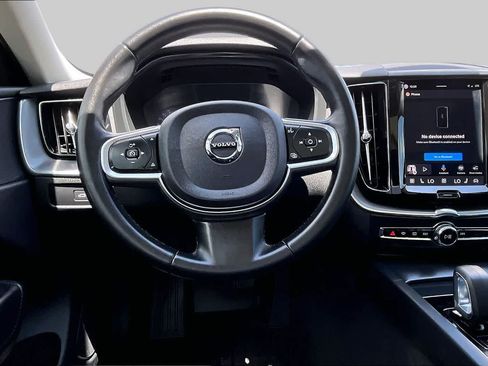 Used 2024 Volvo XC60 B5 Core AWD/4WD image 6