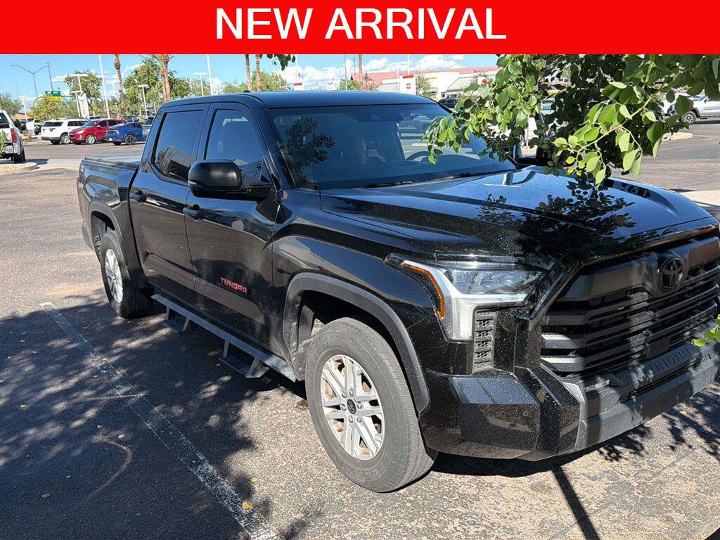 Used 2024 Toyota Tundra SR5 w/ SR5 Convenience Package AWD/4WD image 1