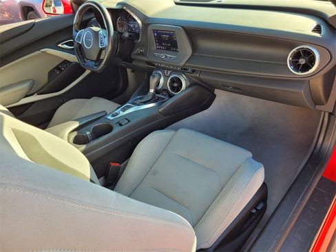 Used 2023 Chevrolet Camaro LT image 17