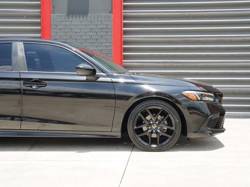 Used 2022 Honda Civic Sport image 3