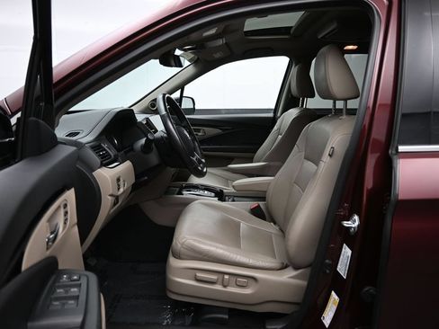 Used 2021 Honda Pilot Elite image 22