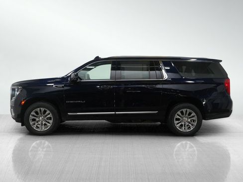 Used 2021 GMC Yukon XL Denali AWD/4WD image 4