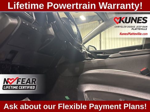 Used 2024 Toyota Camry SE image 20