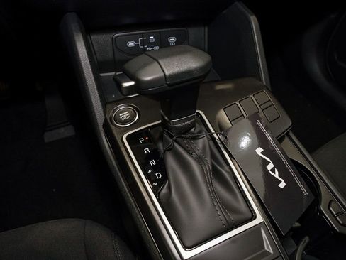 New 2026 Kia Sportage LX FWD image 16