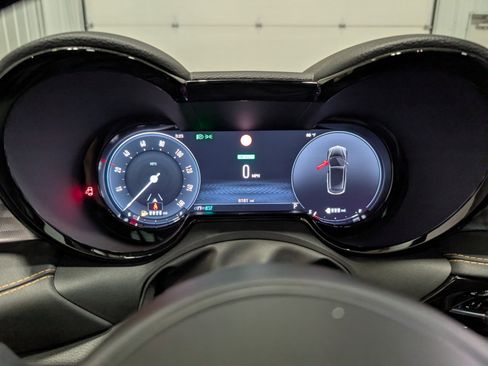 Used 2024 Alfa Romeo Tonale Ti image 15