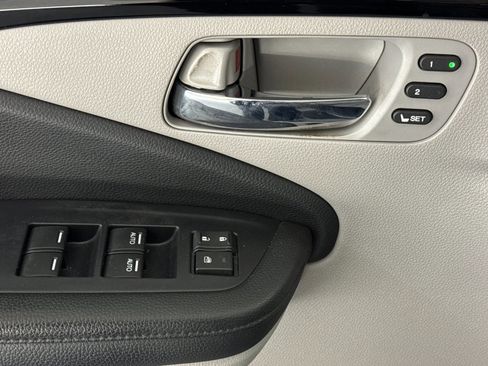 Used 2019 Honda Pilot Touring image 13