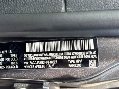 Used 2017 Jeep Renegade Latitude image 24