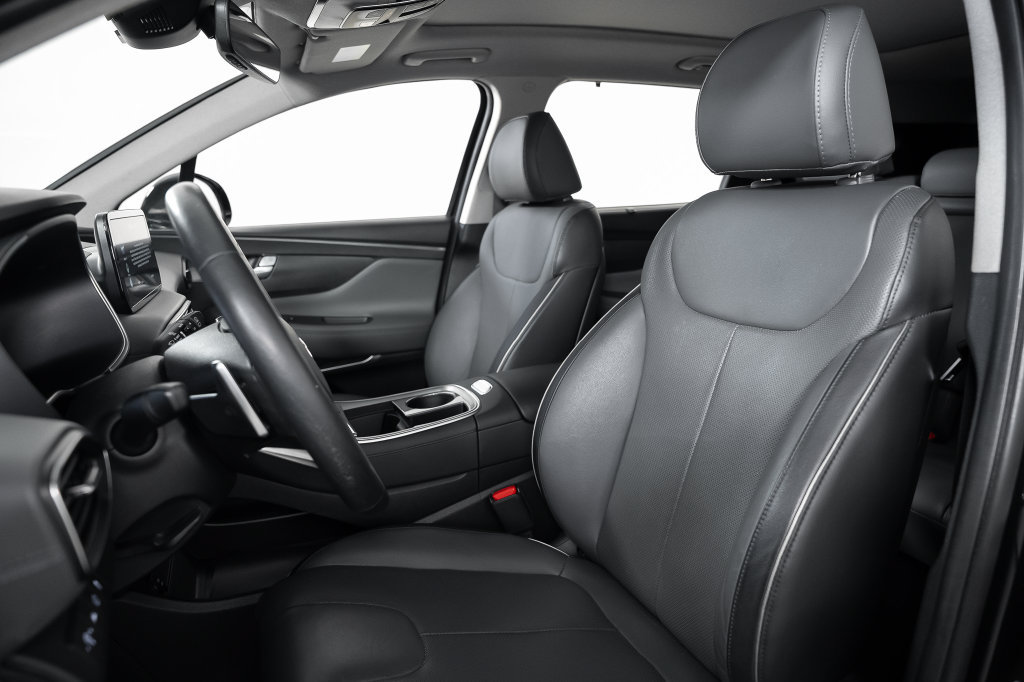 Certified 2023 Hyundai Santa Fe Limited AWD/4WD image 21