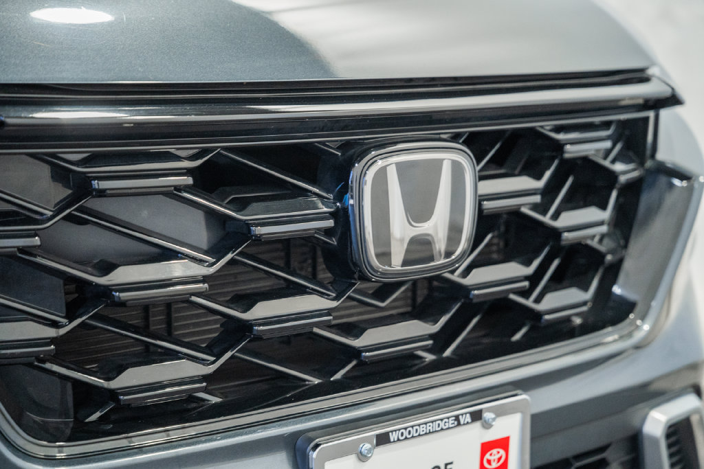 Used 2024 Honda CR-V Sport Touring image 9