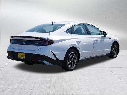 Certified 2026 Hyundai Sonata Blue FWD image 7