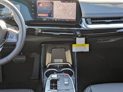 Used 2025 BMW X2 xDrive28i w/ Technology Package image 11