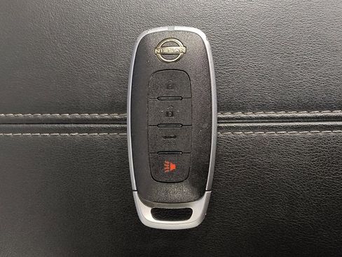 Used 2024 Nissan Sentra SV image 32