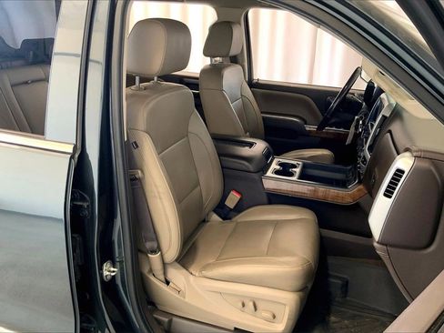 Used 2018 GMC Sierra 1500 SLT image 16