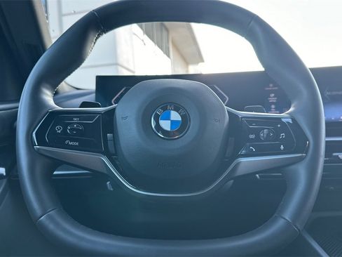 Used 2024 BMW 530i image 27