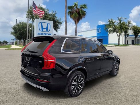 Used 2020 Volvo XC90 T6 Momentum w/ Protection Package Premier AWD/4WD image 4