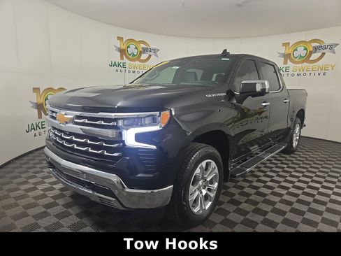 Used 2025 Chevrolet Silverado 1500 LTZ w/ Technology Package image 3