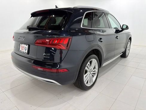 Used 2018 Audi Q5 2.0T Premium Plus w/ Premium Plus Package AWD/4WD image 5