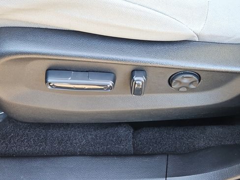 Certified 2019 Honda CR-V EX image 14