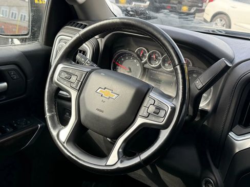 Used 2019 Chevrolet Silverado 1500 LT w/ All-Star Edition image 9
