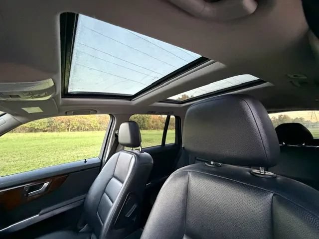 Used 2013 Mercedes-Benz GLK 350 4MATIC image 19