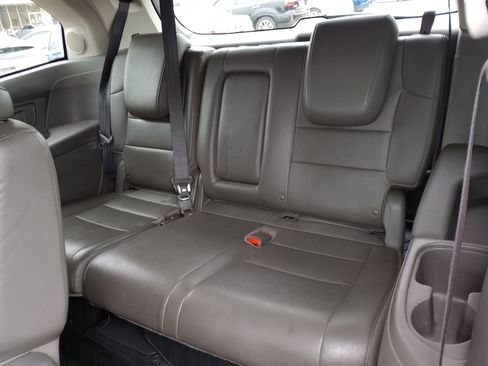 Used 2016 Honda Odyssey Touring Elite image 16