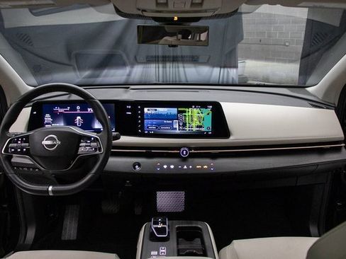 Used 2023 Nissan Ariya EVOLVE+ e-4ORCE image 23