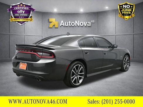 Used 2023 Dodge Charger R/T RWD image 6