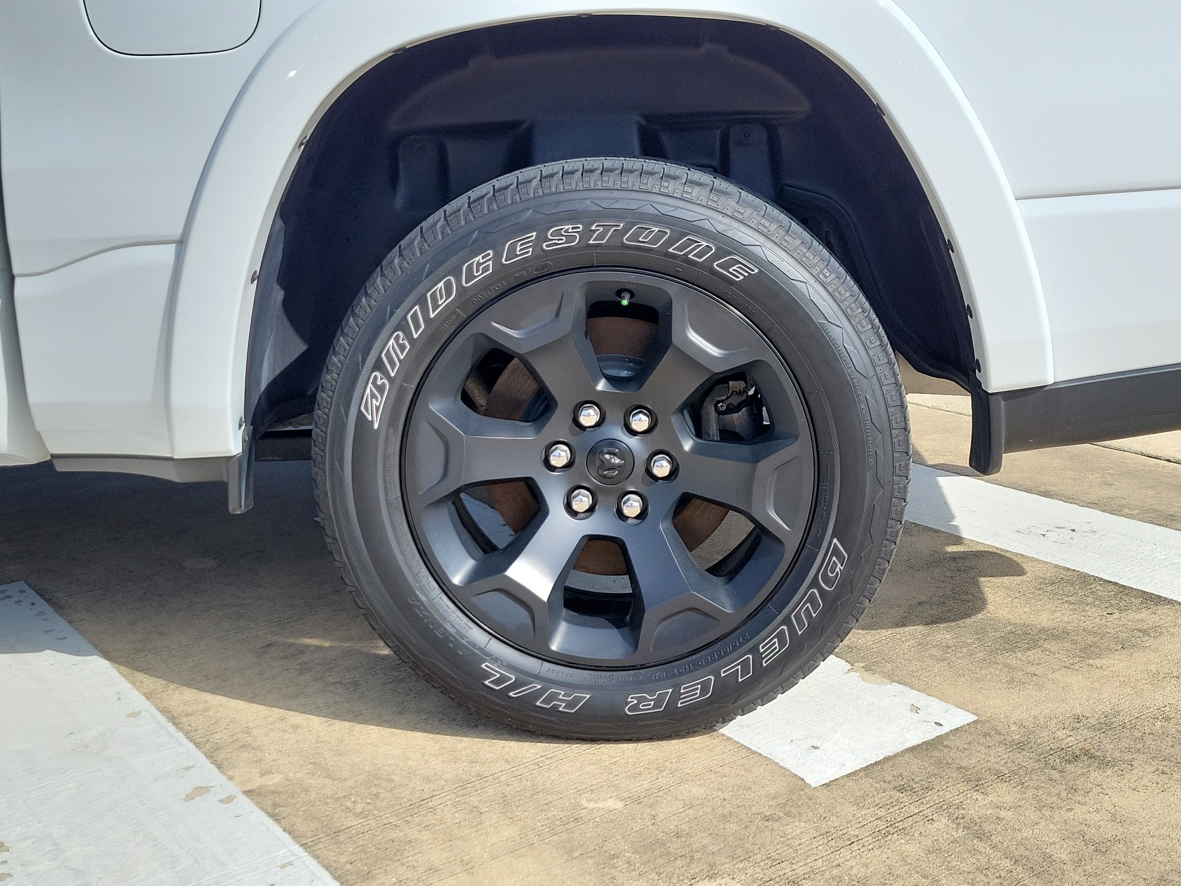 Used 2025 RAM 1500 Lone Star AWD/4WD image 12