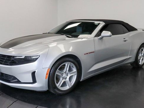 Used 2019 Chevrolet Camaro LT image 1