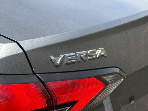 Used 2021 Nissan Versa SV image 13