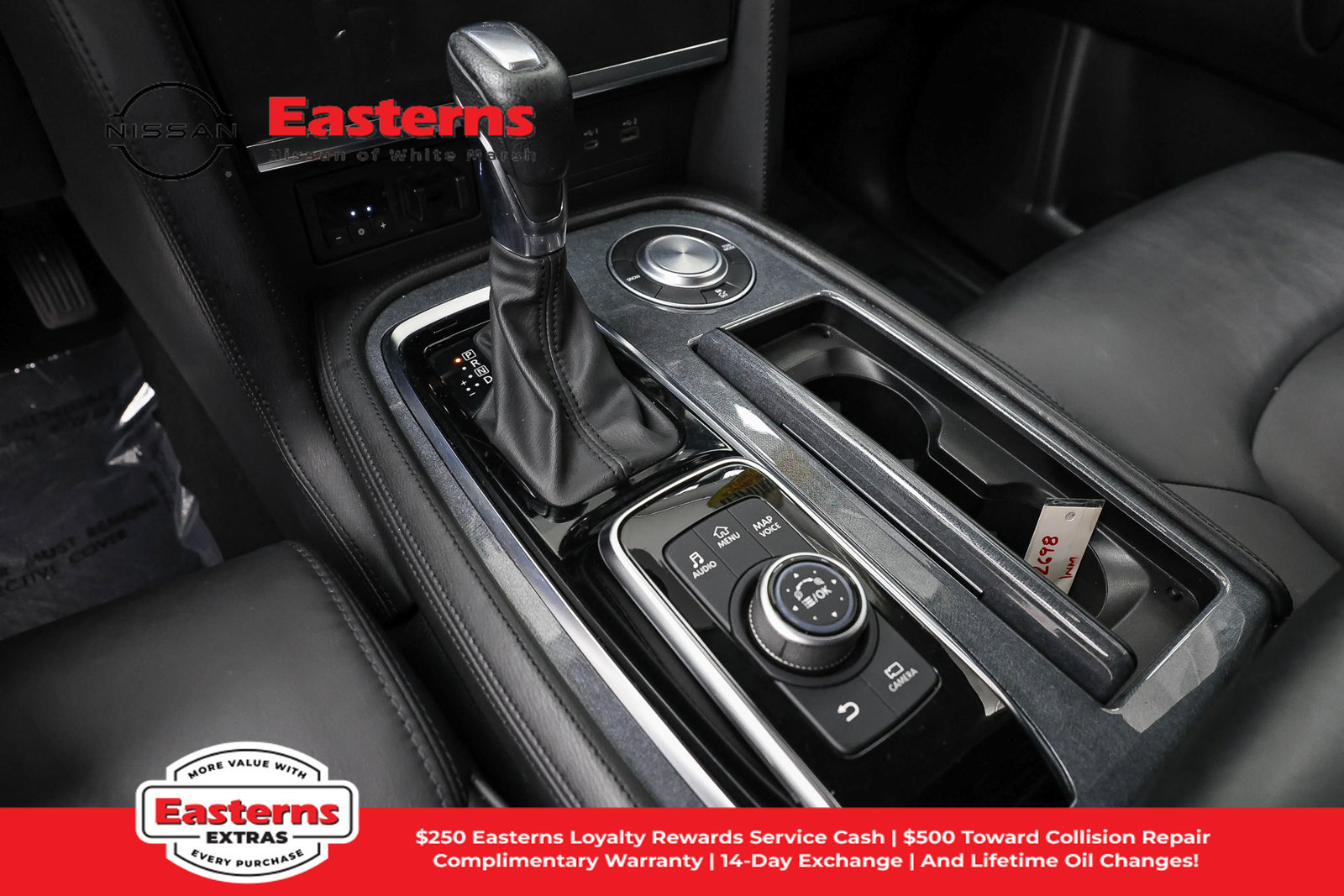 Used 2024 Nissan Armada SV RWD image 13