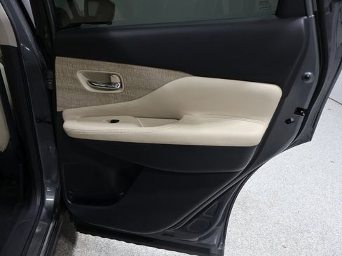 Used 2023 Nissan Murano SL image 21