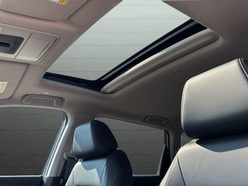 Used 2025 Honda CR-V EX-L image 23