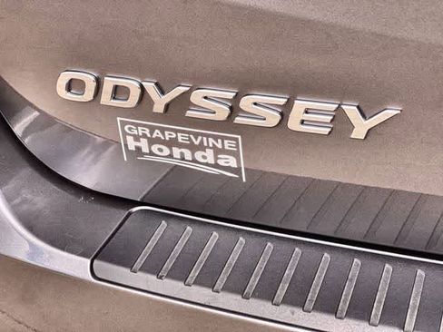 Used 2026 Honda Odyssey Elite image 8