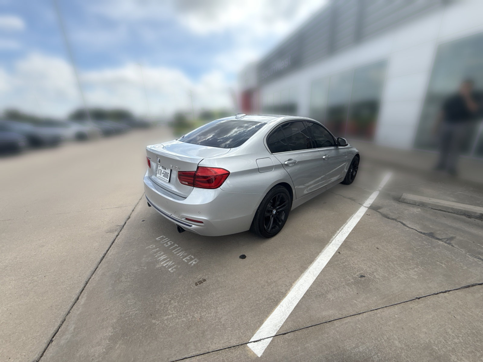 Used 2016 BMW 340i xDrive Sedan AWD/4WD image 3