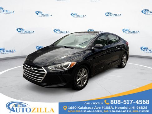 Used 2017 Hyundai Elantra SE FWD image 1