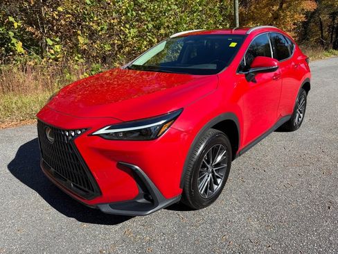 Used 2024 Lexus NX 350 AWD w/ Premium Package image 2