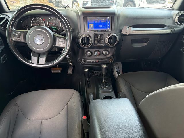Used 2018 Jeep Wrangler Unlimited Sport AWD/4WD image 23