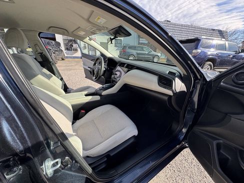 Used 2021 Honda Insight EX image 59