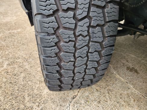 Used 2025 Ford F150 XLT w/ Equipment Group 301A Standard RWD image 11