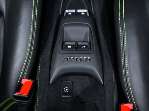 Used 2023 Ferrari F8 Tributo image 13