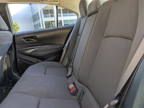 Used 2024 Toyota Corolla LE image 12