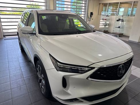 Used 2023 Acura MDX FWD w/ Technology Package image 2