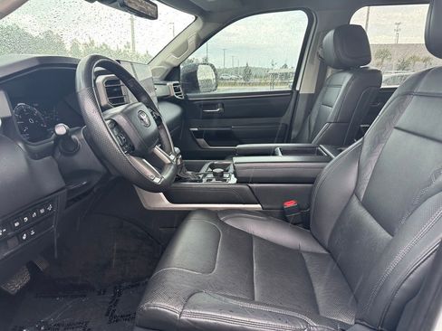 Used 2024 Toyota Tundra Limited AWD/4WD image 6