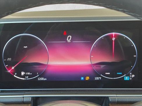 Used 2025 Mercedes-Benz GLE 350 4MATIC image 9