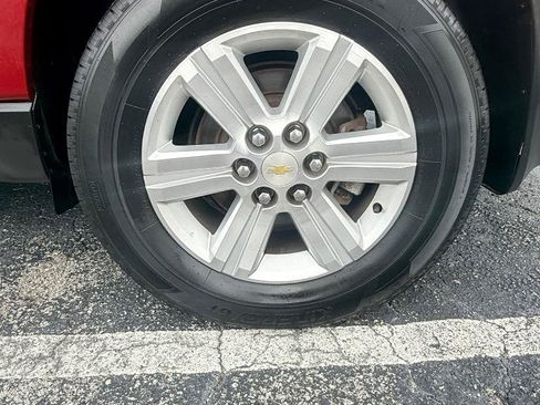 Used 2014 Chevrolet Traverse LT FWD image 13