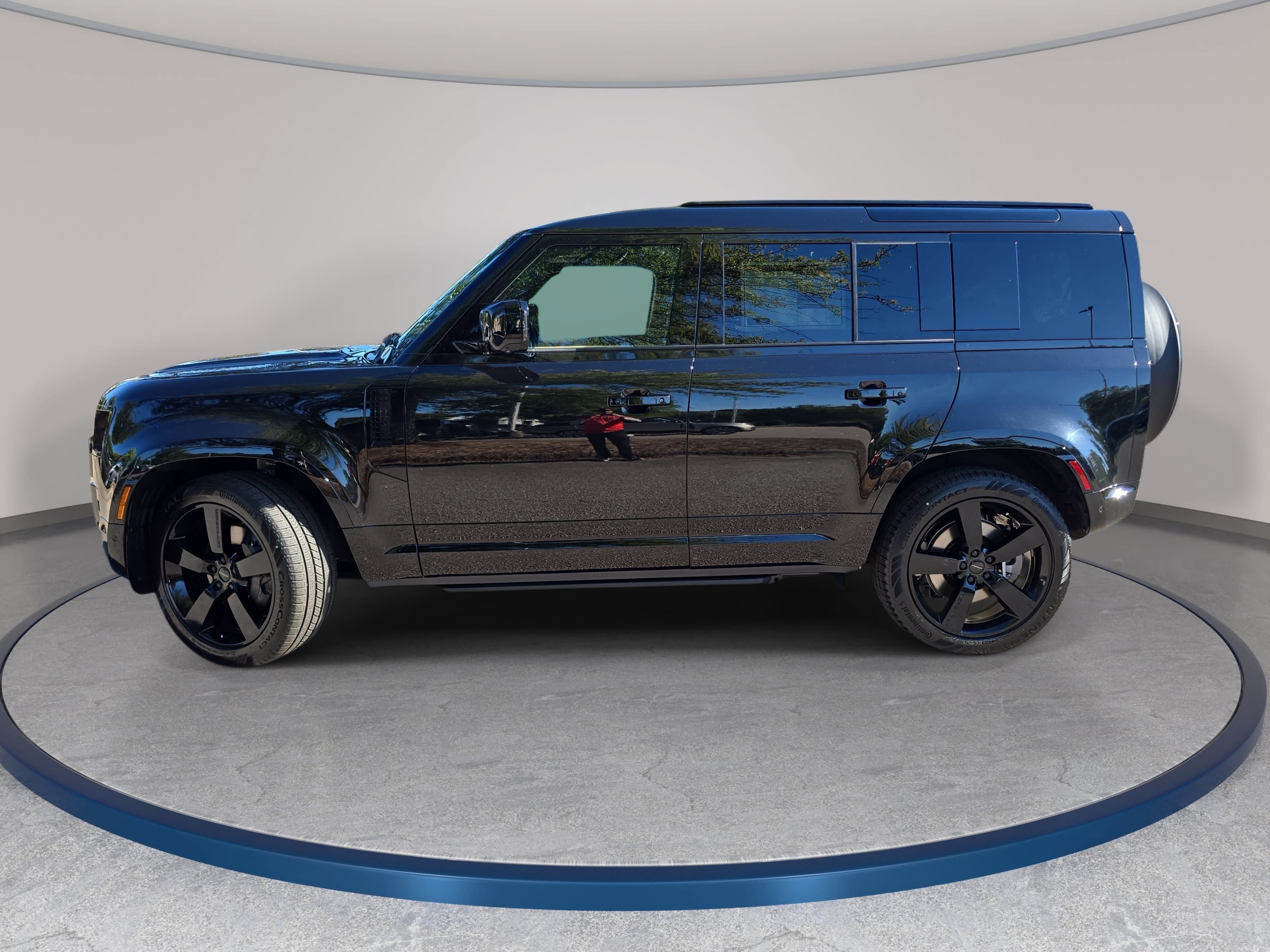 New 2026 Land Rover Defender 110 X-Dynamic SE AWD/4WD image 8
