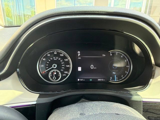 Used 2022 Genesis GV70 2.5T w/ Advanced Package AWD/4WD image 11